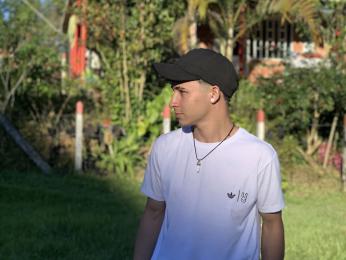 DamienSmith webcam model stream image