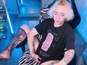 blooming_soul webcam model stream image