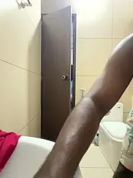 malluhariybi webcam model stream image