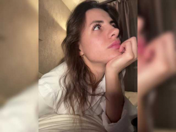 -EmilyJones- webcam model stream image