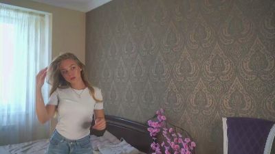 LaquitaVicente webcam cam4 model stream image