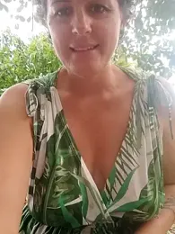 emiliemilf webcam stripchat model stream image