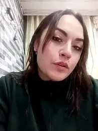 Lesly_10- webcam model stream image