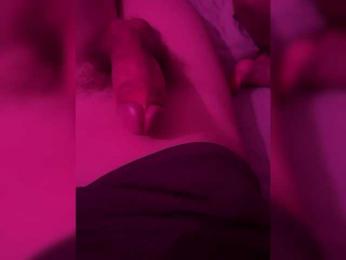 CocoTip webcam bongacams model stream image