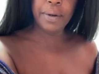 kitty-kash webcam model stream image