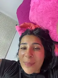 Meganmilk1 webcam model stream image