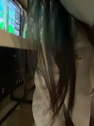 nideanbaby webcam model stream image