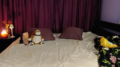 AkiraHayes webcam stripchat model stream image
