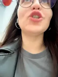 meow_girl webcam model stream image