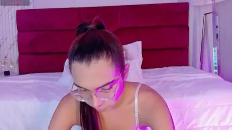 sara_saenz99 webcam model stream image