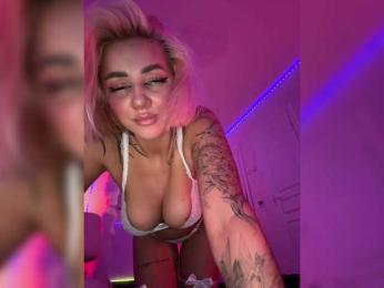 -AmazingBlonde- webcam model stream image