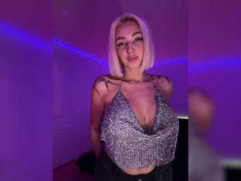 -AmazingBlonde- webcam model stream image