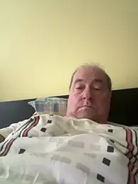 csikar webcam stripchat model stream image