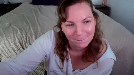 Aussiecougar webcam model stream image