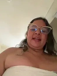 Lucy_Milf_474 预览图