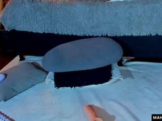 manuvelez webcam model stream image