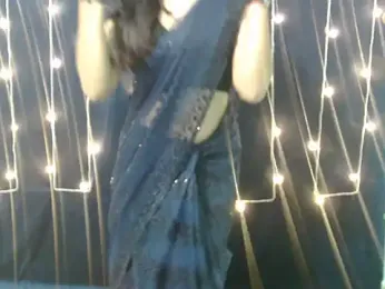 Yashi webcam model stream image