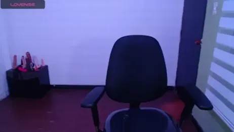 MiiaaJoness webcam model stream image