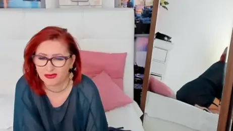 IvyHotFoxy webcam model stream image