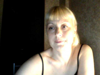 krisss2016 webcam model stream image