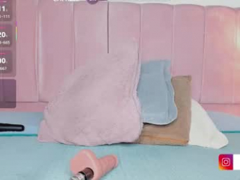 grace77_ webcam model stream image