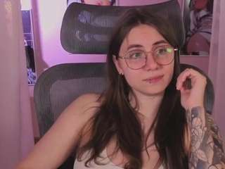 annastark webcam model stream image