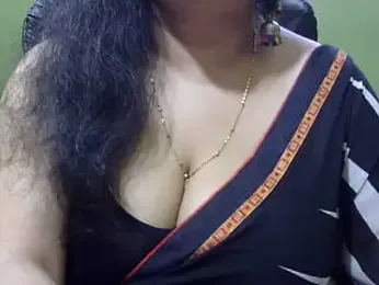 Mona_love143 webcam model stream image