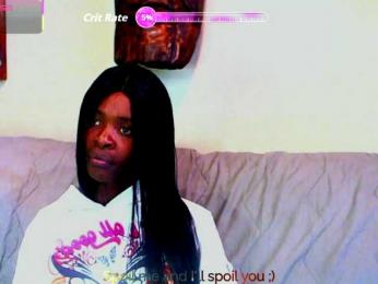 Natussi webcam bongacams model stream image