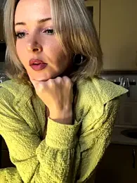 Kristina03 webcam stripchat model stream image