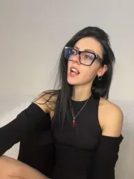 alibi_room webcam model stream image