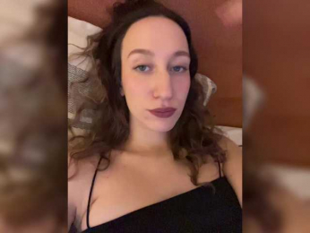 Chikipikin webcam bongacams model stream image