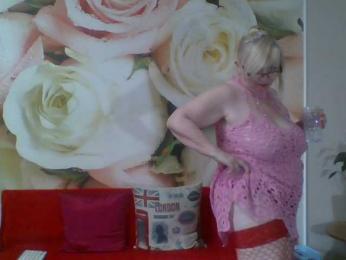 Beatris-K webcam model stream image