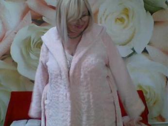 Beatris-K webcam model stream image