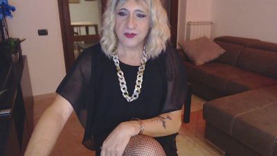 cinziatrav webcam cam4 model stream image