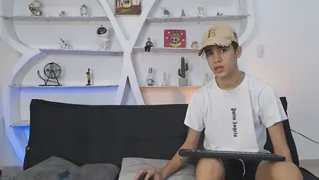 BOYS_OF_MILAMBER webcam model stream image