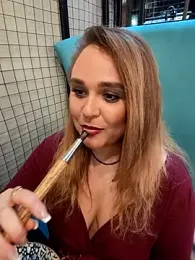 Juicy_PeachLux webcam model stream image