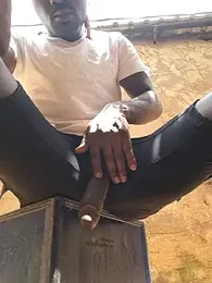 Petrossa webcam stripchat model stream image