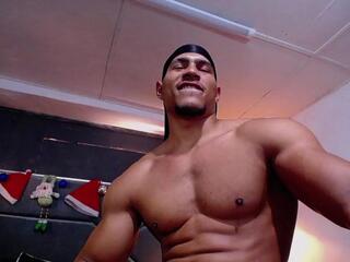 Teddy Fit webcam model stream image