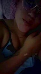 Helen_sf webcam cam4 model stream image