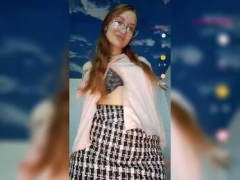 LeonaFox webcam model stream image