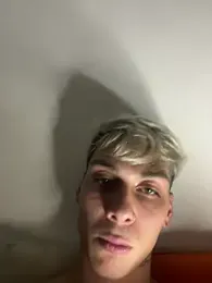 Babyfacenik webcam model stream image