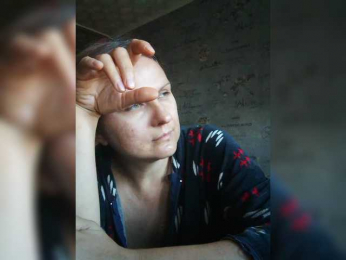 Juli-huston webcam model stream image