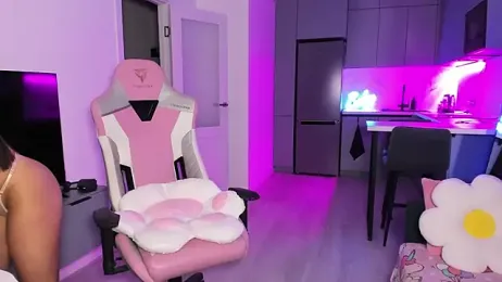 wow_lovie webcam model stream image