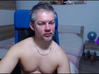 Robby Shaw webcam model stream image
