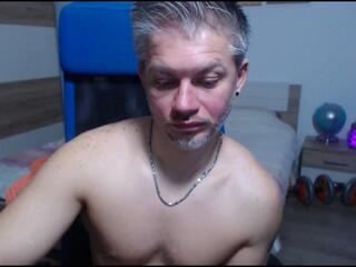 Robby Shaw webcam model stream image
