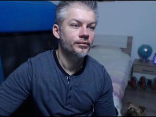 Robby Shaw webcam flirt4free model stream image