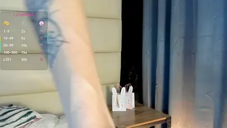 Thomzeus webcam model stream image