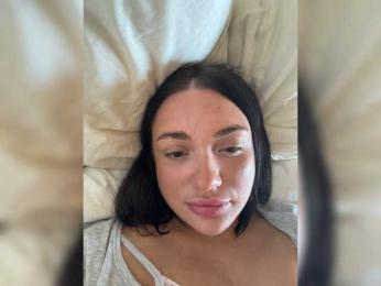 AlexaHotty1 webcam bongacams model stream image