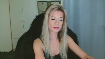 KristineSensual webcam model stream image