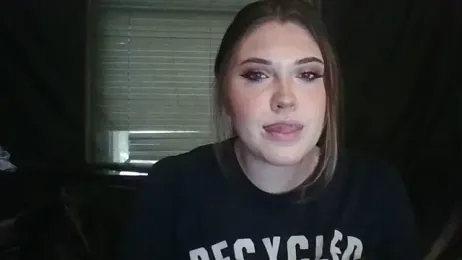 babyizzie webcam model stream image